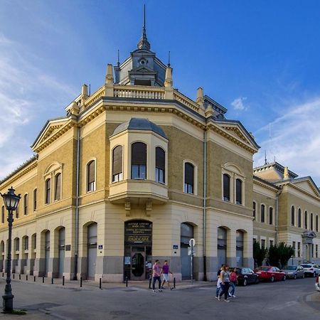 Strawberry Apartments City Center Novi Sad Luaran gambar